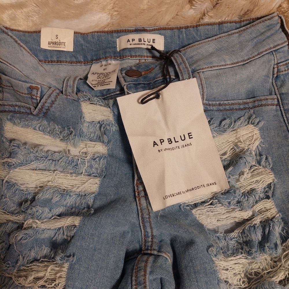 Aphrodite Ripped Light Blue Cropped Jeans - Picture 2 of 3